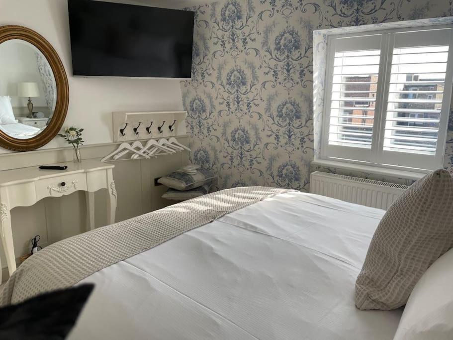 Once Upon A Tide Apartman Herne Bay Kültér fotó